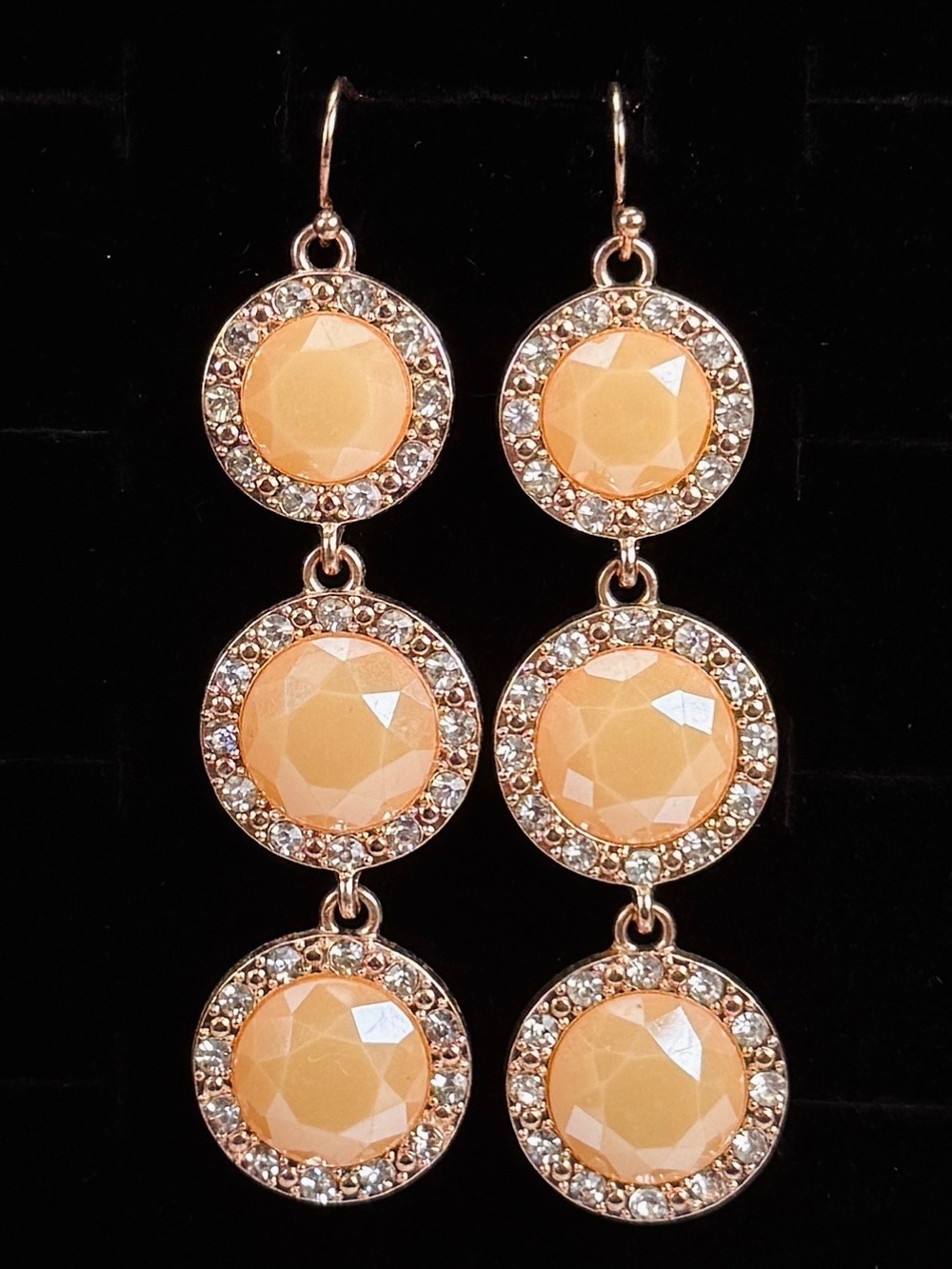 Pretty goldtone, reflective champagne clear bling, long pierced dangle earrings